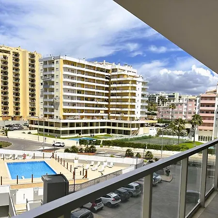 Apartment Elite 3b
